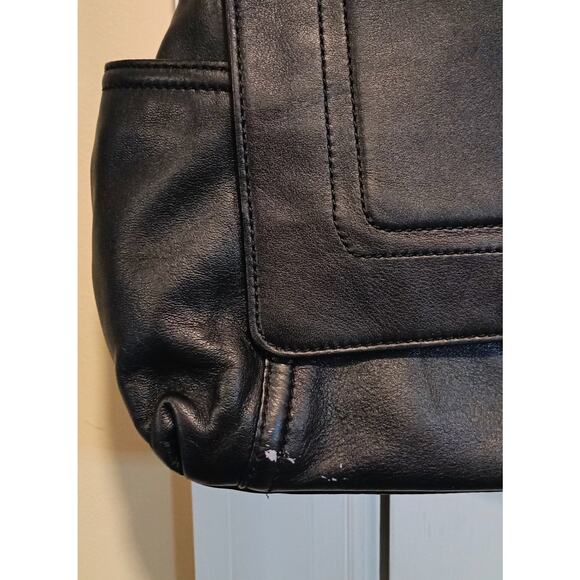 Kate Spade New York - Classic Black Leather Shoulder Bag - Pre-owned - Picture 3 of 3